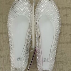 Wild Fable White Slip-On Flats Minimalist Design